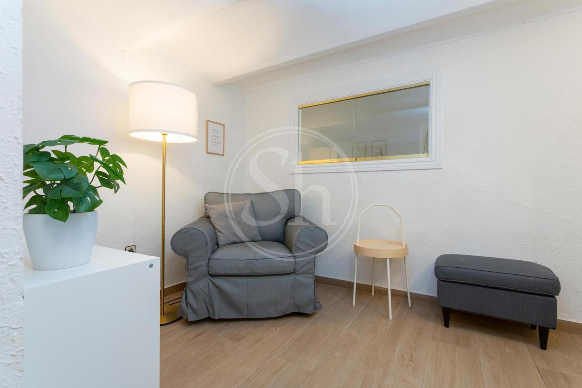Practico Apartamento Cerca De Estacion De Sants Barcelona Buitenkant foto