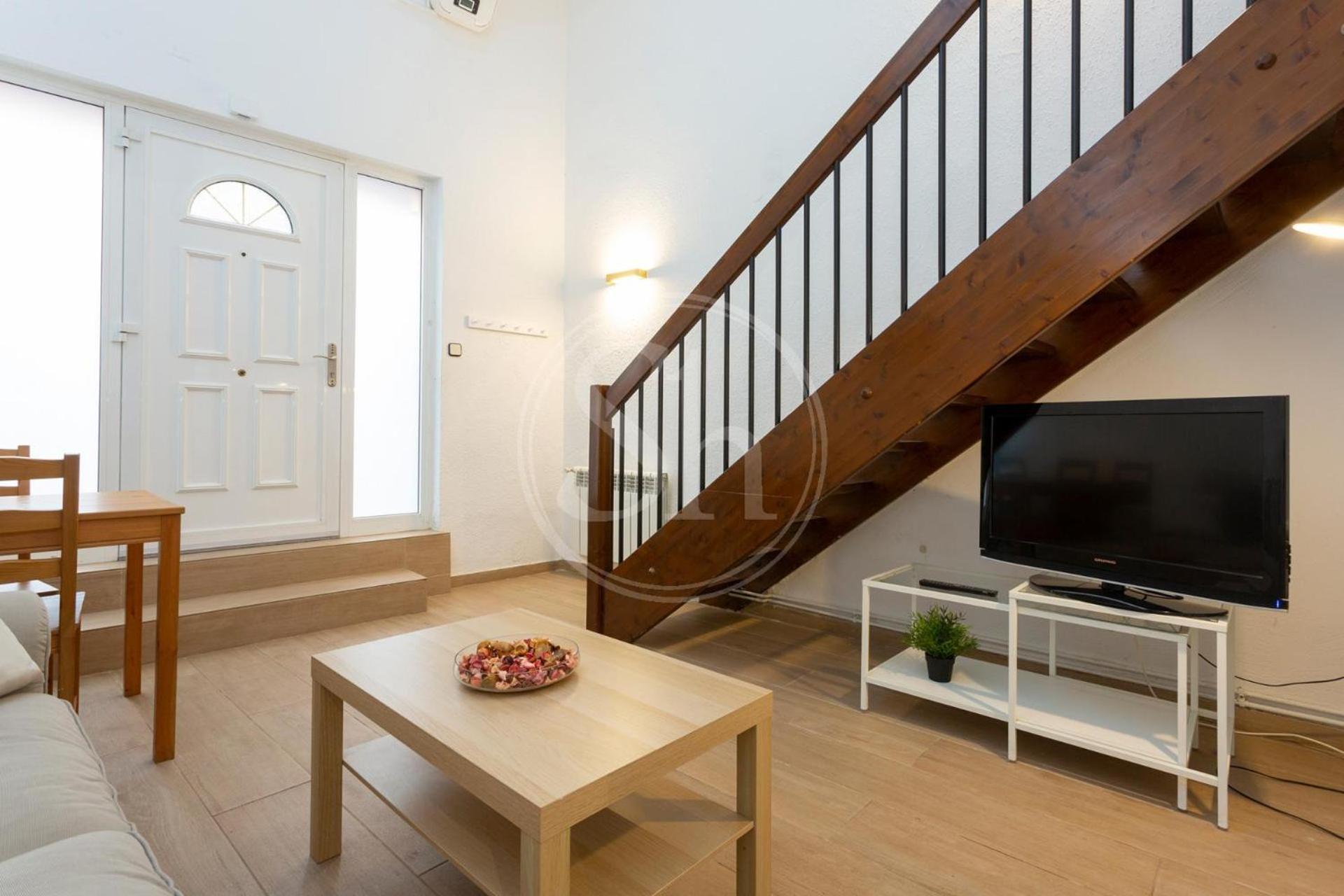 Practico Apartamento Cerca De Estacion De Sants Barcelona Buitenkant foto